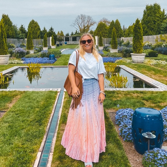 Meet your Posher, Ellinor - Picture 3 of 6